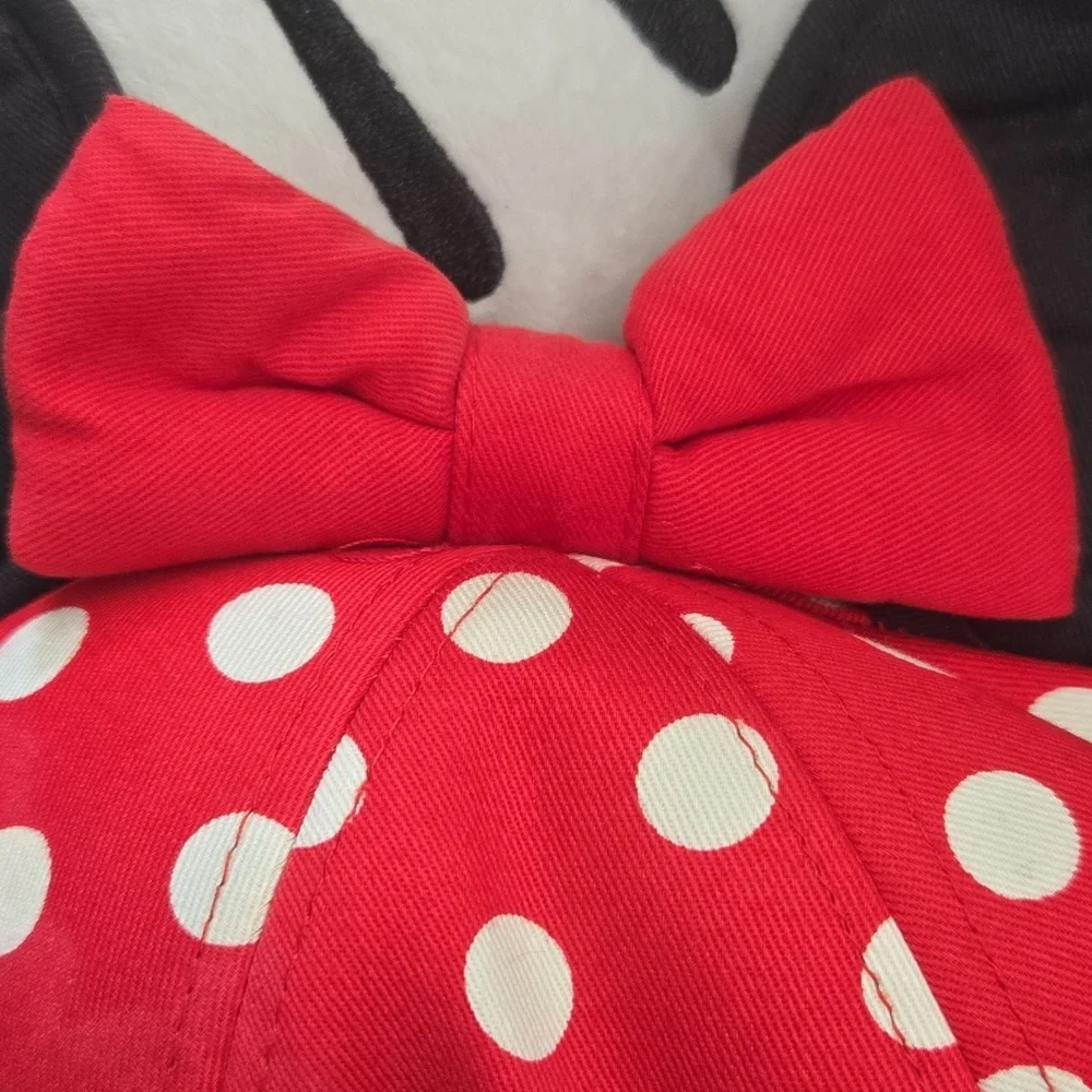 AUTHENTIC‎ DISNEY Minnie Mouse Ears Hat Red/White Polka Dots